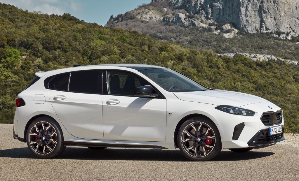 BMW () 1-Series (F70):  