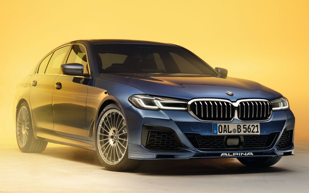 BMW () 5-Series (G30):  