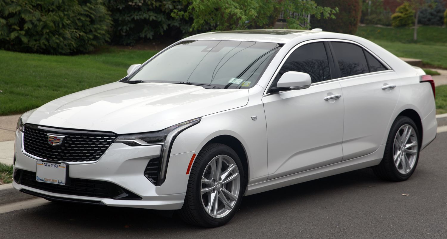 Cadillac () CT4:  