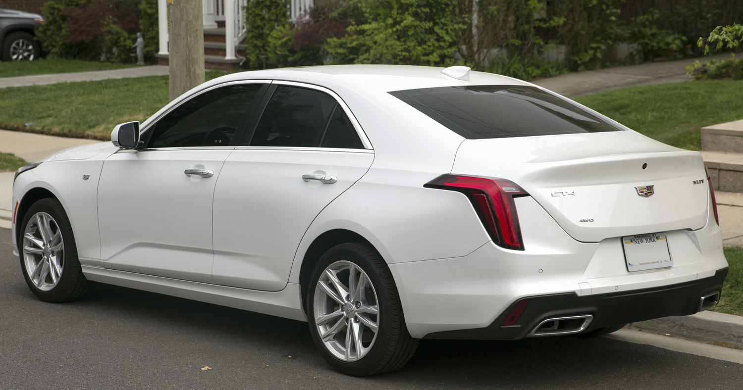 Cadillac () CT4:  