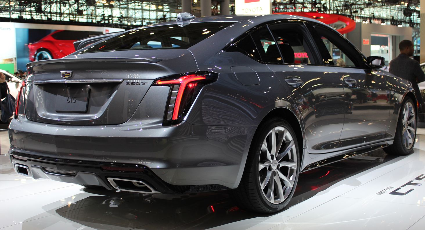 Cadillac () CT5:  
