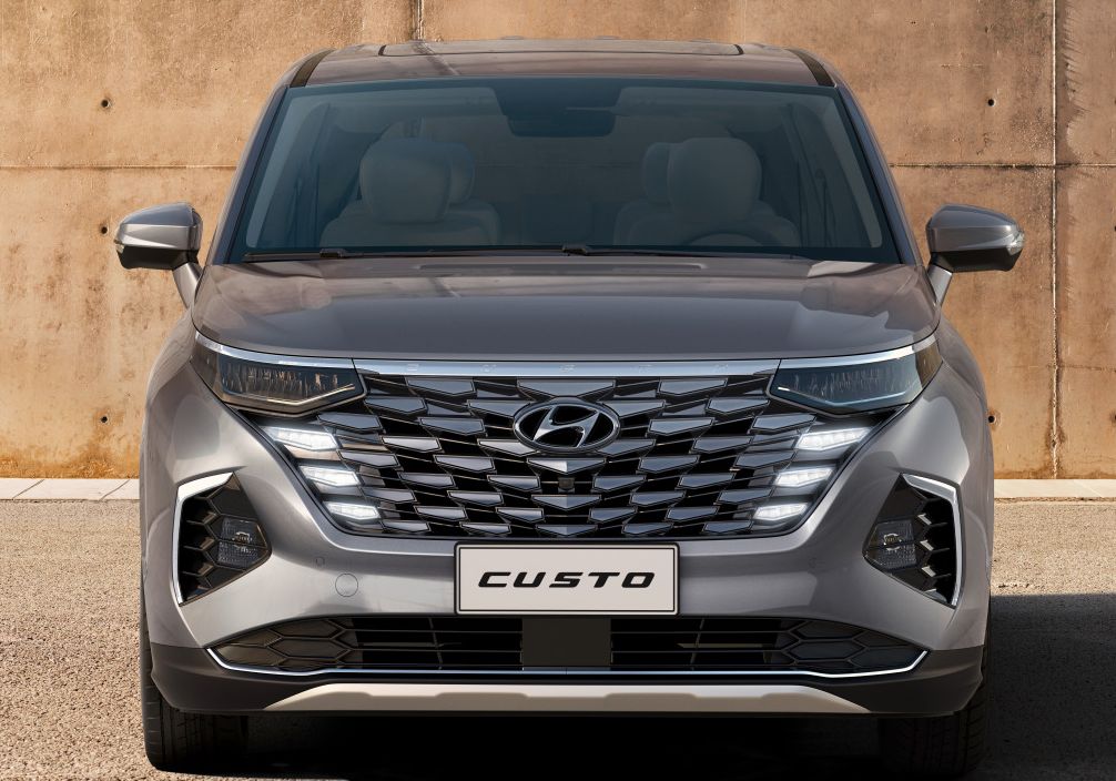 Hyundai Custo Custin