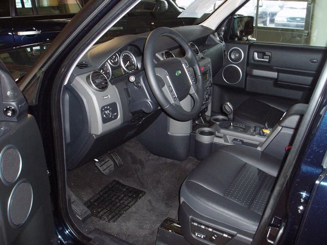 Land Rover ( ) Discovery LR3 L319:  