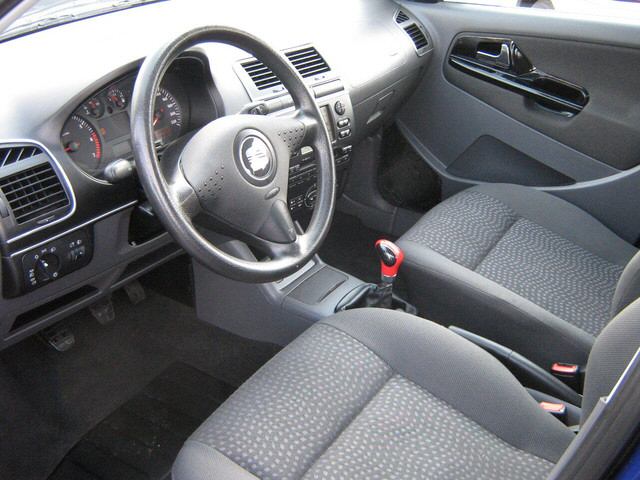 Seat () Cordoba (6K2):  