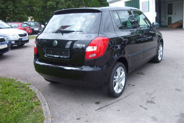 Skoda () Fabia II (5J2, 542, 572):  