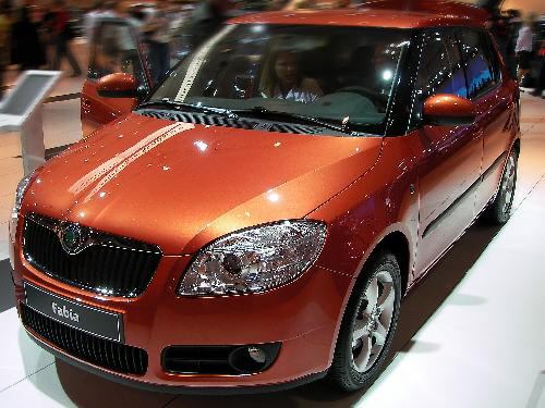 Skoda () Fabia II (5J2, 542, 572):  