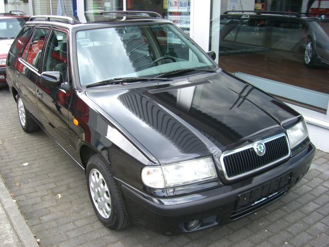 Skoda () Felicia II (6U5):  