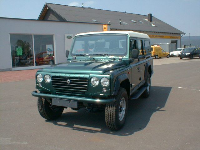 Land Rover ( ) Santana PS10 :  