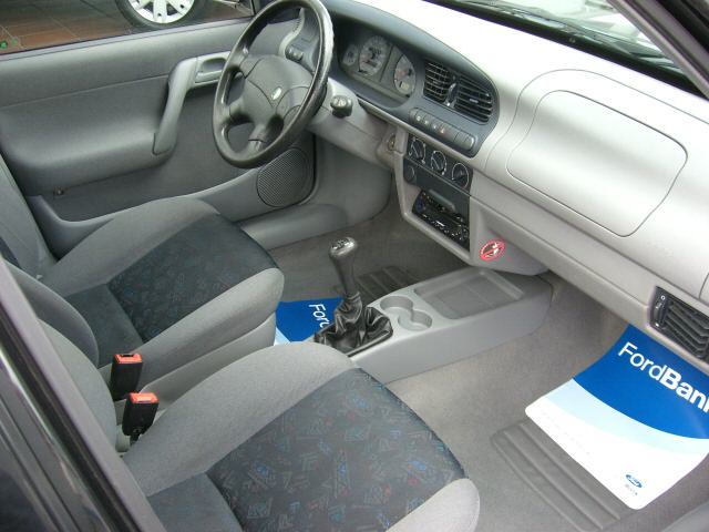 Skoda () Felicia II (6U5):  