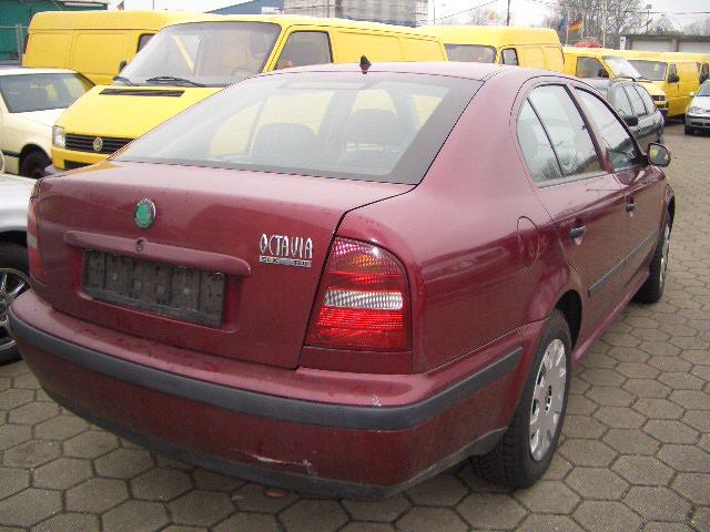Skoda () Octavia I (1U2):  