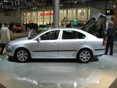 Skoda () Octavia II (1Z3):  