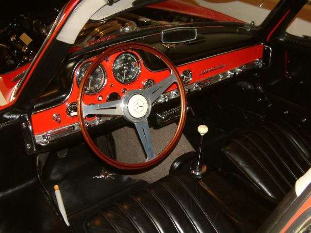 Mercedes Benz () SL (R198) Gullwing:  