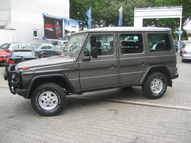 Mercedes Benz () G-Class (W460):  