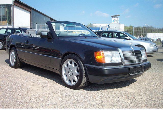Mercedes Benz () E-Class (C124):  