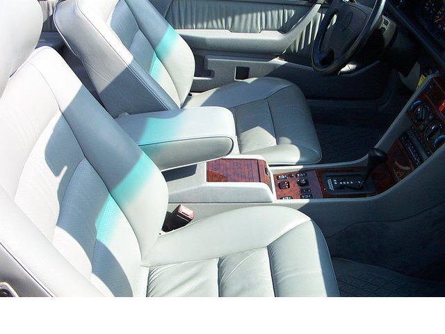 Mercedes Benz () E-Class (C124):  