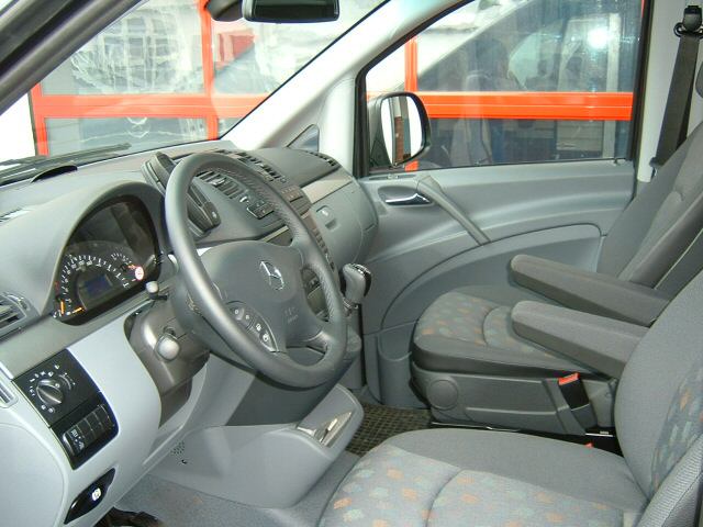 Mercedes Benz () Vito II Bus (W639):  