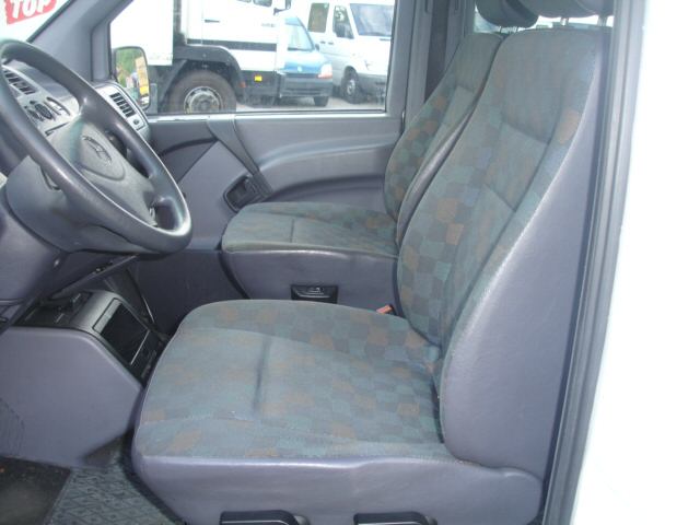 Mercedes Benz () Vito Bus (638):  