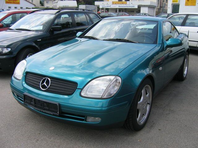 Mercedes Benz () SLK I (R170):  