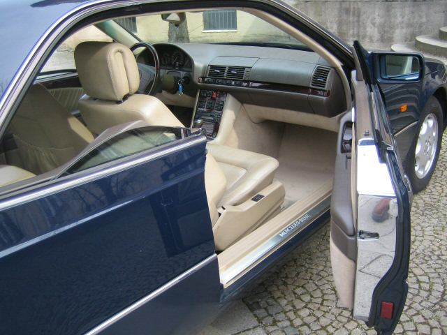 Mercedes Benz () S-Class (C140):  