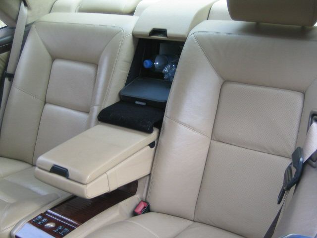 Mercedes Benz () S-Class (C140):  