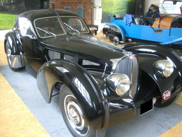 Bugatti () Type 57 SC Atlantic:  
