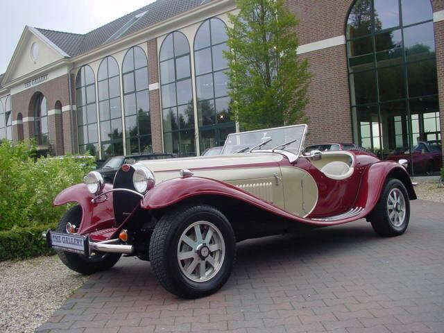 Bugatti () De La Chapelle Type 55 Roadster :  