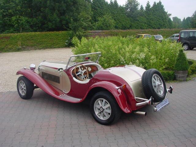 Bugatti () De La Chapelle Type 55 Roadster :  