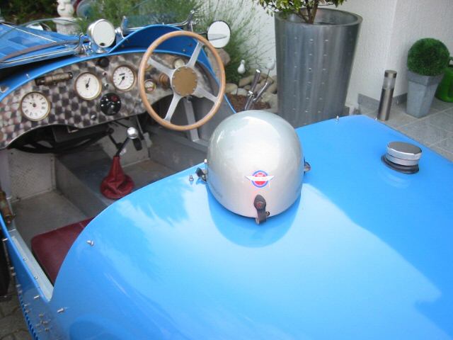 Bugatti () Type 35:  