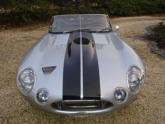 Jaguar () E-Type, 1963 (Series I):  