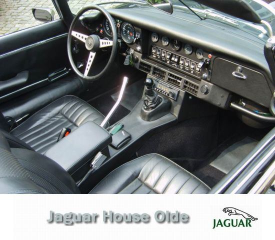 Jaguar () E-Type V12 Cabrio:  