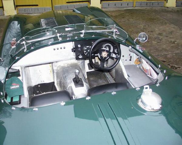 Jaguar () C-Type Proteus:  