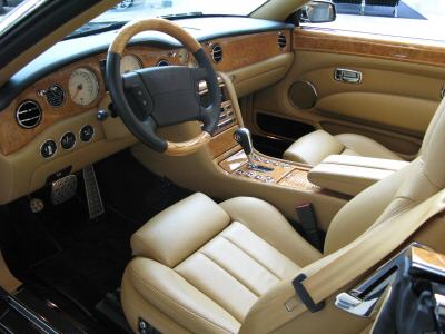 Bentley () Azure V8 Bi-Turbo 16V:  