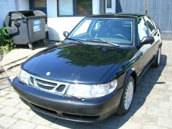 SAAB () 9-3 (YS3D):  