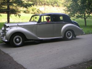 Bentley () R-Type:  