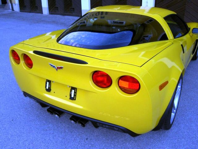 Chevrolet () Corvette (C6):  