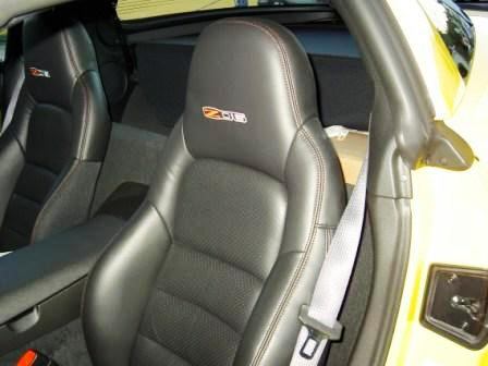 Chevrolet () Corvette (C6):  