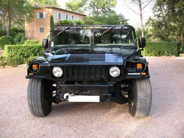 Hummer () H1:  