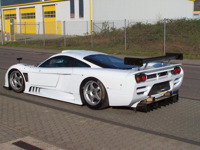 Saleen () S7R:  