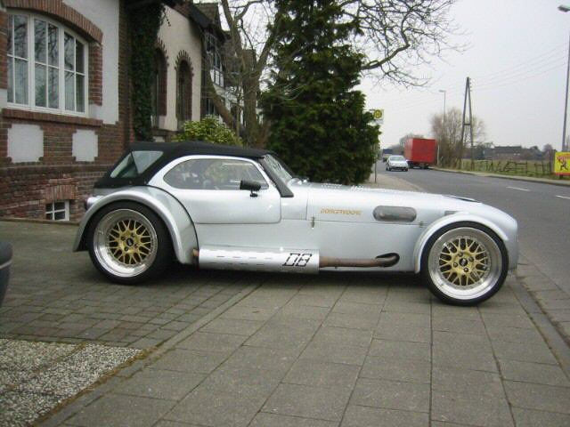 Donkervoort () D8:  