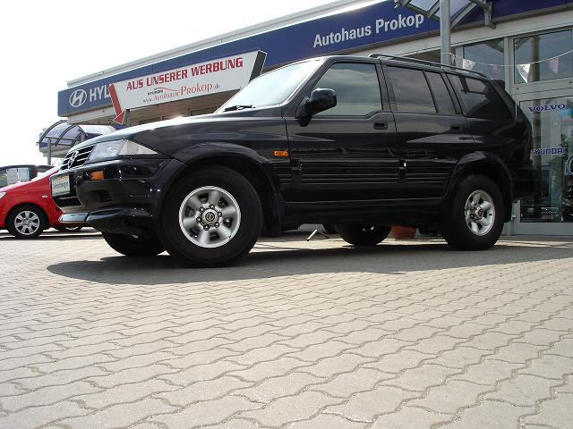 SsangYong () Musso (FJ):  