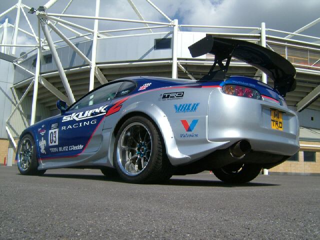 Toyota () Supra IV (JZA80):  