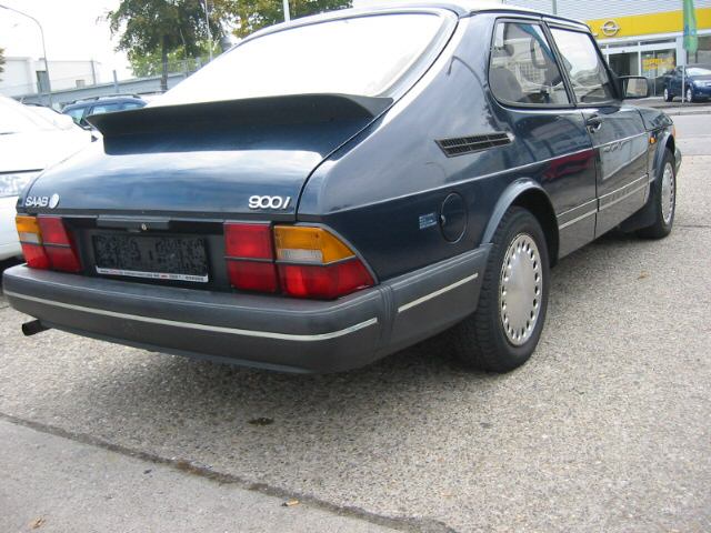 SAAB () 900 I:  