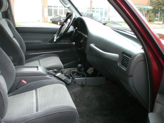 Toyota () Land Cruiser IX (J80):  