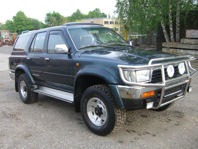 Toyota () Hilux Surf II (4-Runner) N130:  
