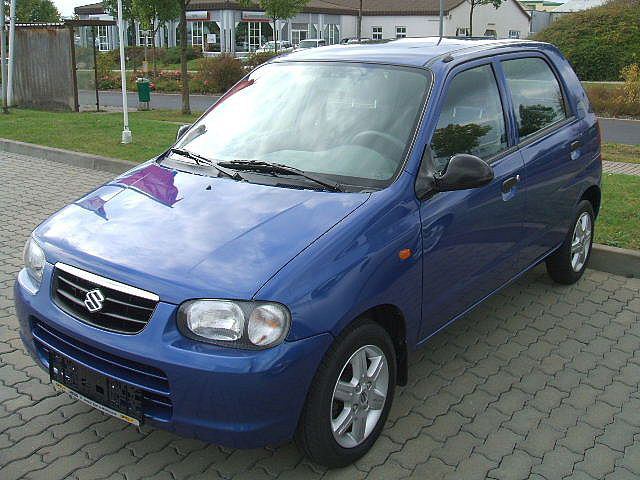 Suzuki () Alto C2:  