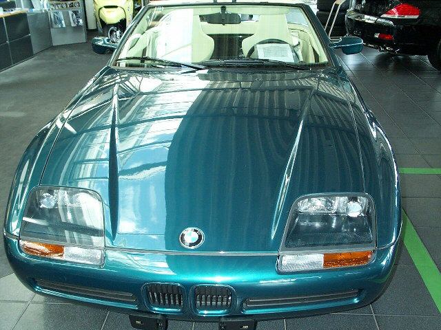 BMW () Z1:  