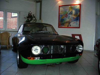 Alfa Romeo ( ) GT 1750 Bertone:  