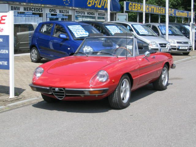 Alfa Romeo ( ) Spider III (105):  