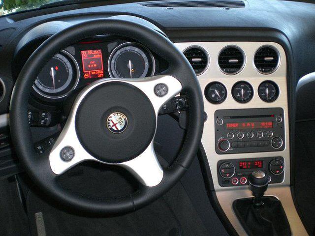 Alfa Romeo ( ) Spider VI (939):  