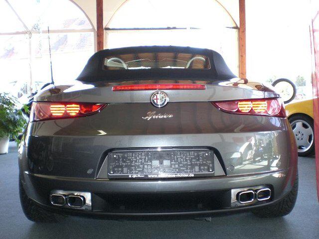 Alfa Romeo ( ) Spider VI (939):  